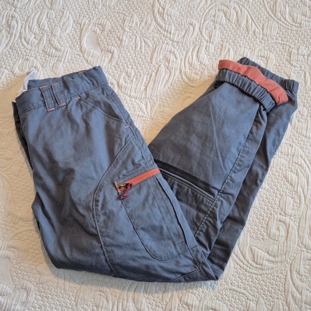 Decathlon girls size 10 years light blue lined pants, adjustable waist pants EUC